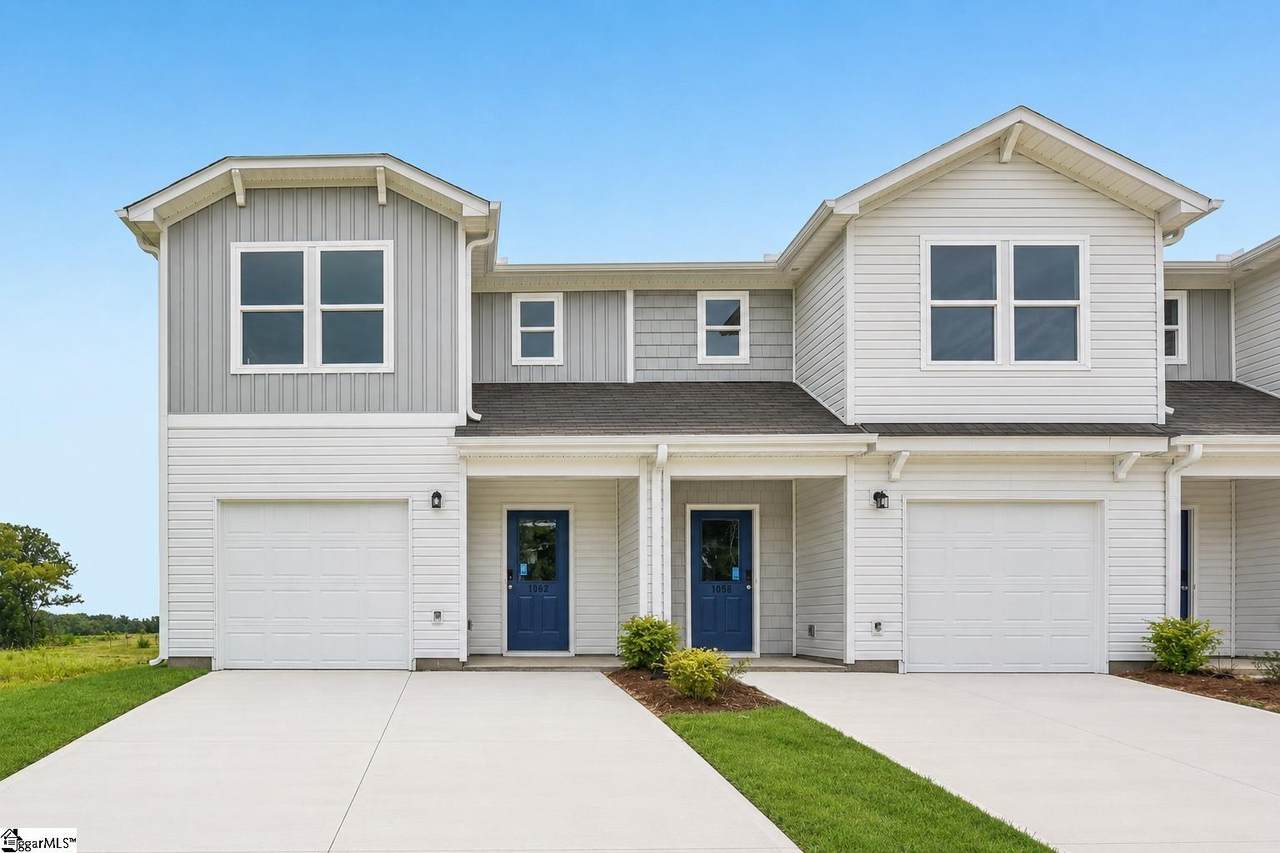 3062 Oaksmere Drive - Photo 1
