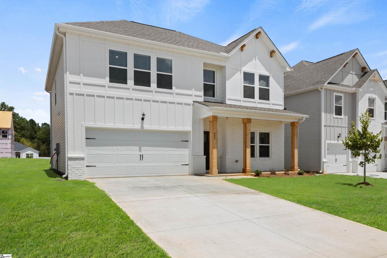 607 Silver Fir Street - Photo 1