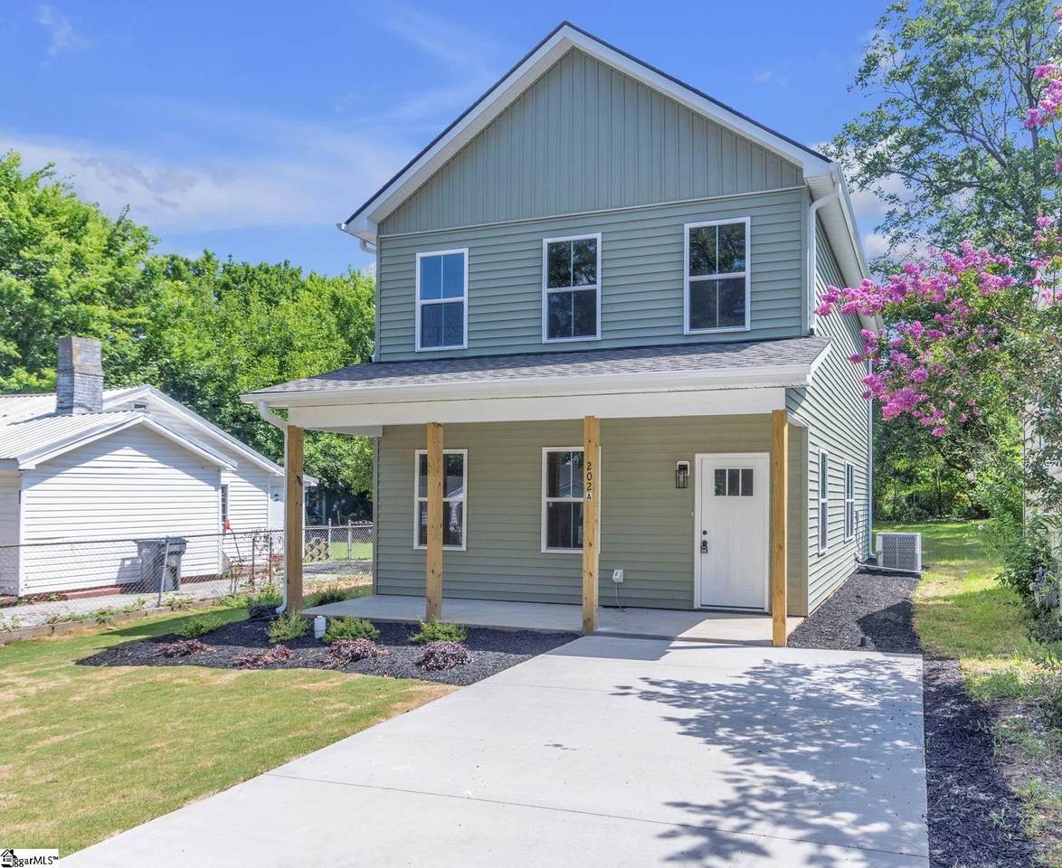 202 A W Wilburn Avenue - Photo 1