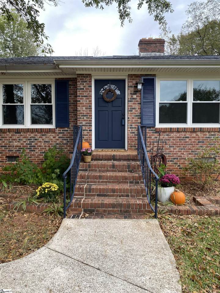 25 Starsdale Circle - Photo 1
