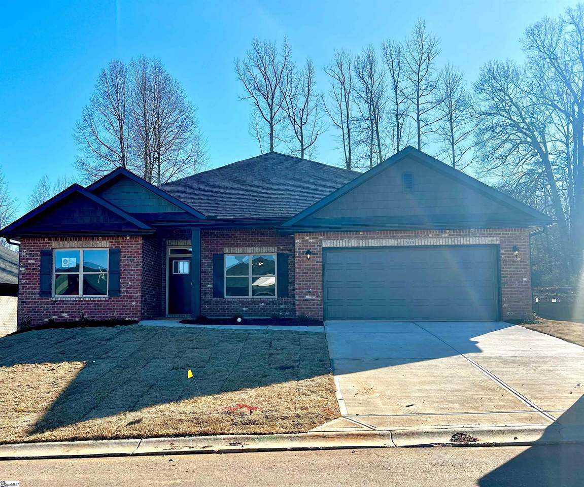 303 Cypress Hollow Trail - Photo 1