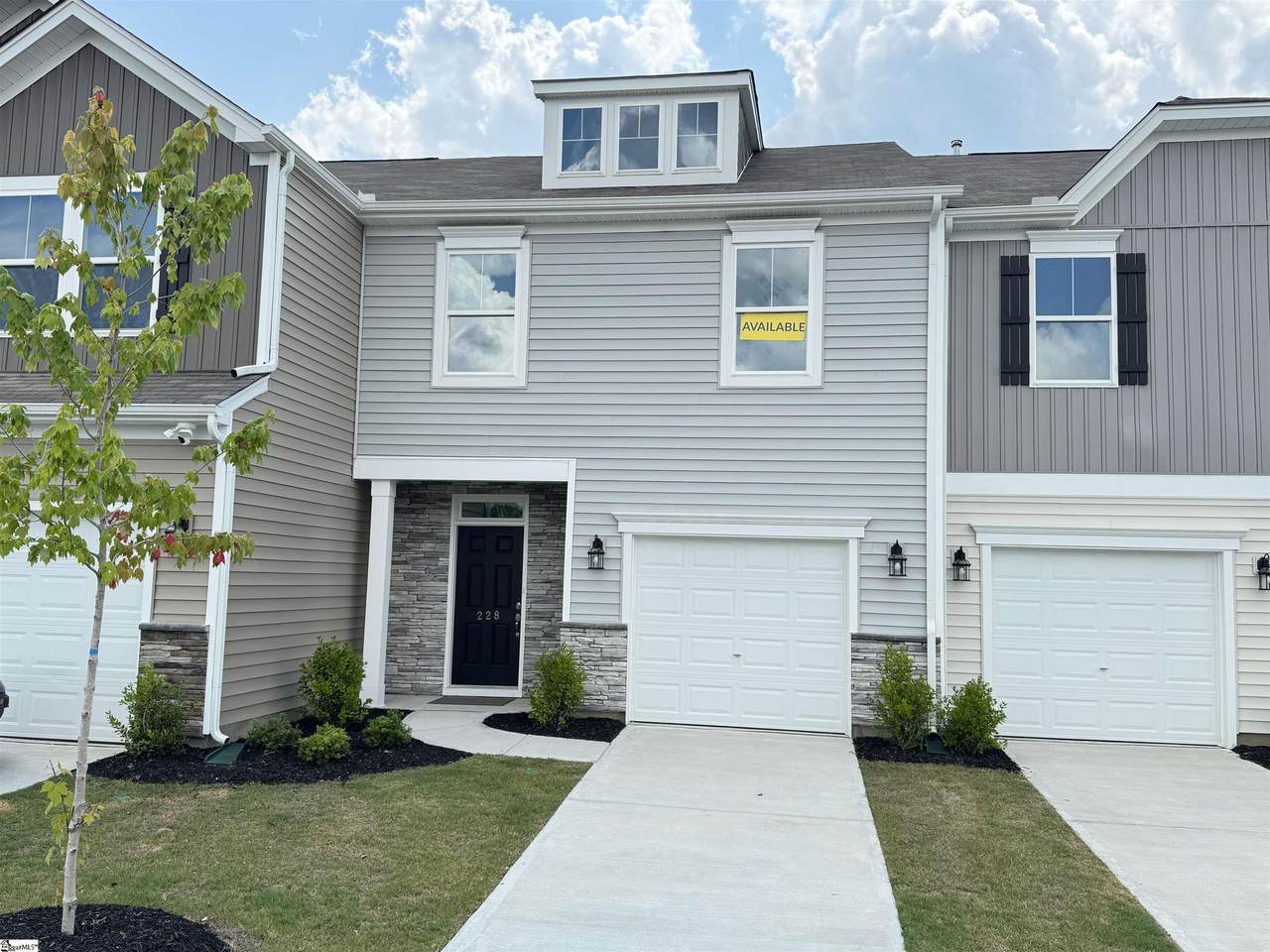 228 Toal Court - Photo 1