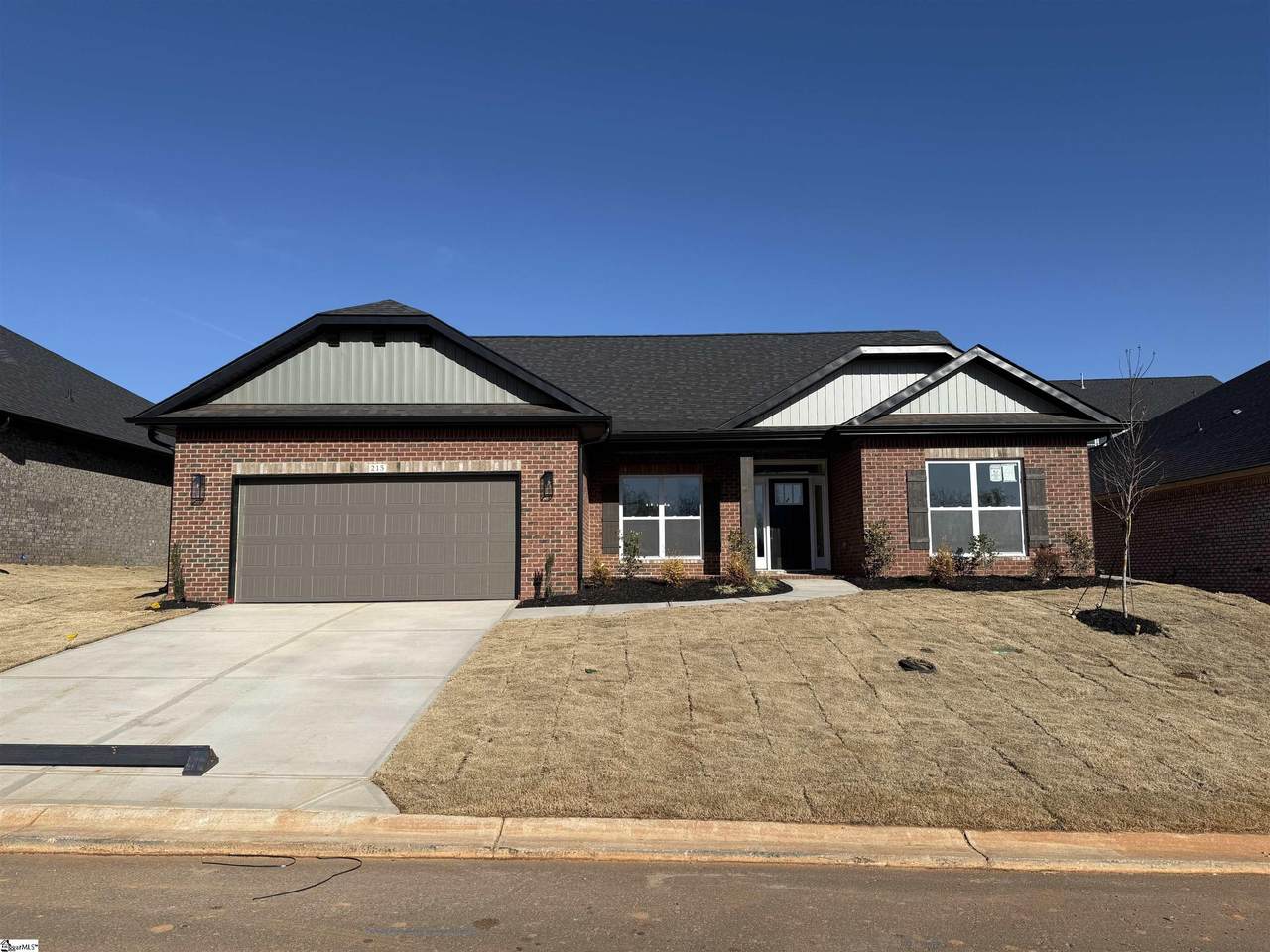 215 Rolling Waters Drive - Photo 1