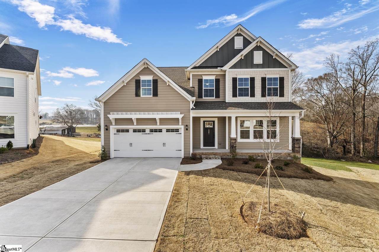 1061 Paula Parris Road - Photo 1