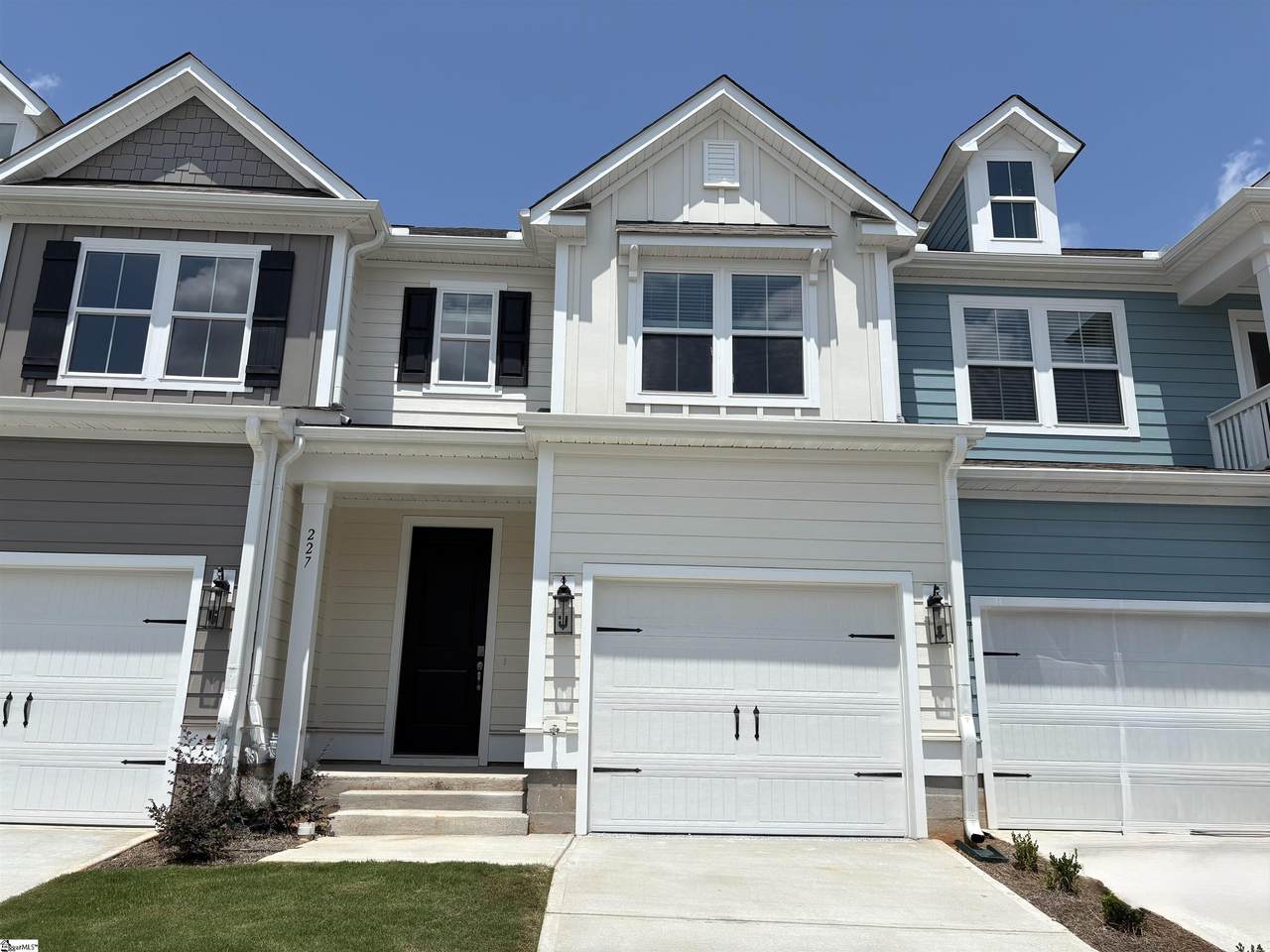 227 Lewes Avenue - Photo 1