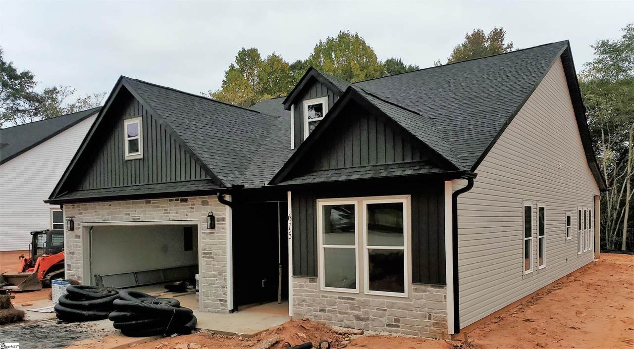 615 Keltner Avenue - Photo 1