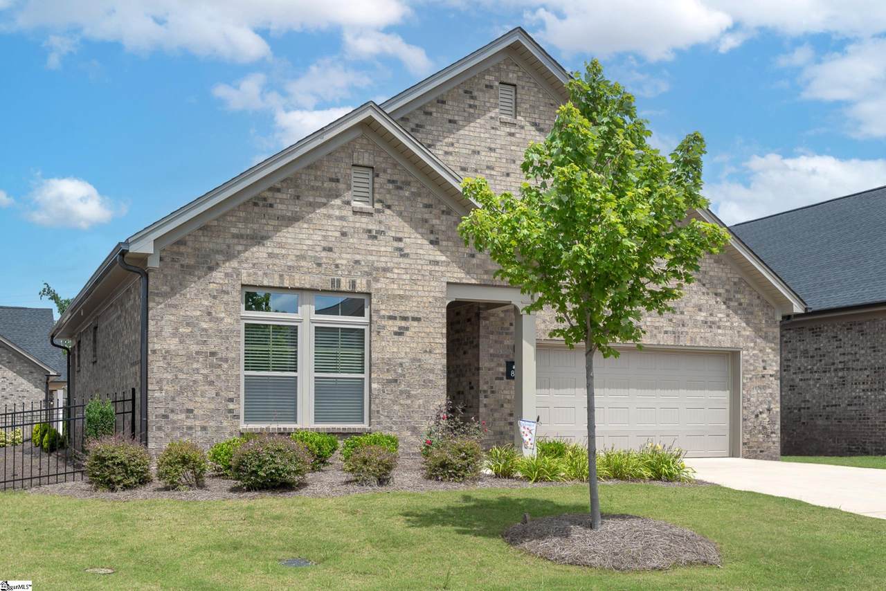 811 Vita Drive - Photo 1