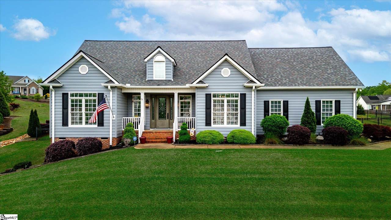 108 Saddle Creek Court - Photo 1