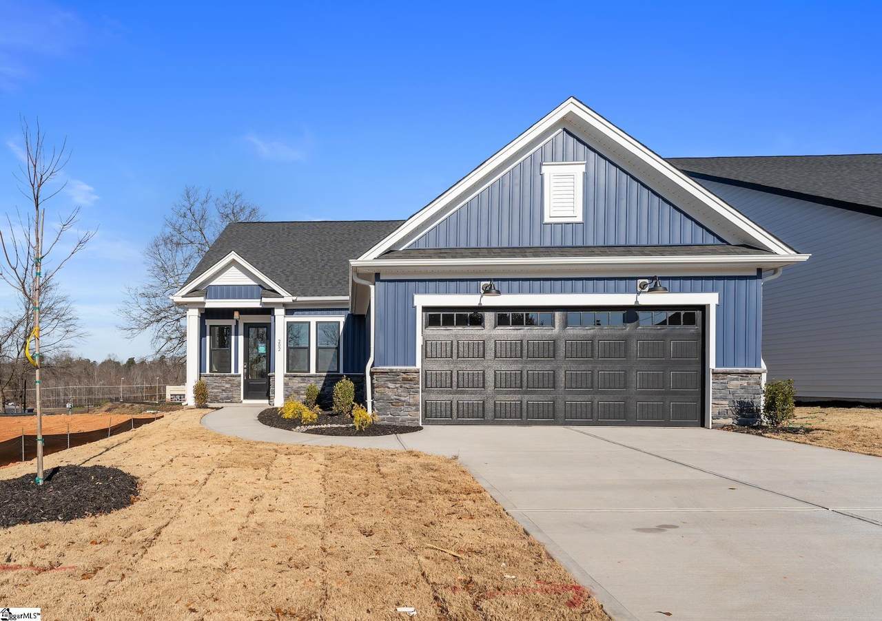 202 Highland Street - Photo 1