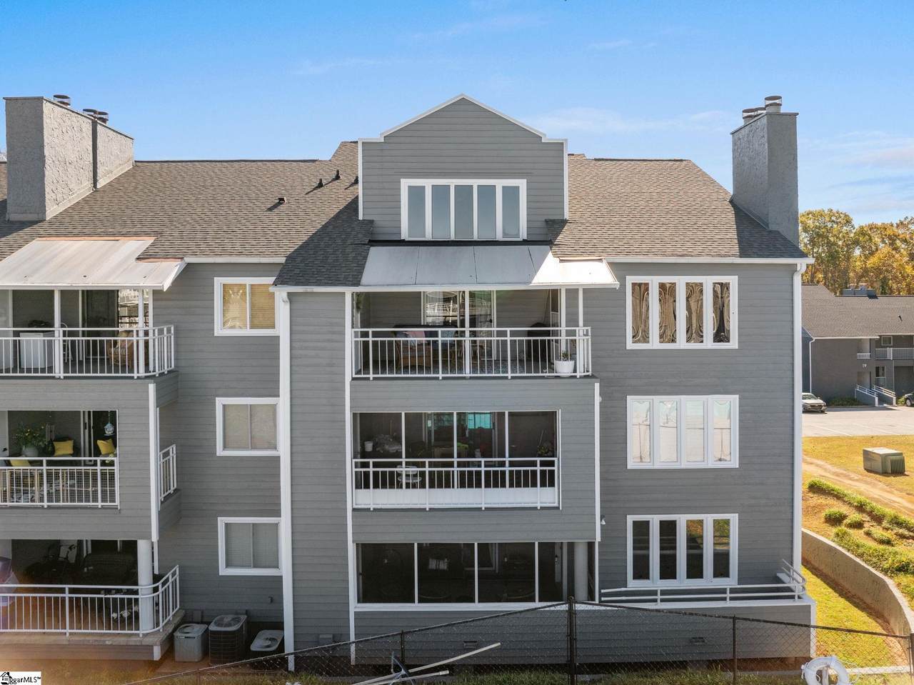 1609 Northlake Drive - Photo 1