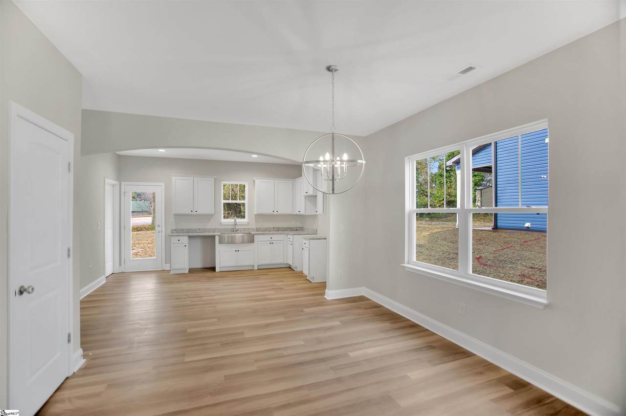 1509 Stephens Street - Photo 1