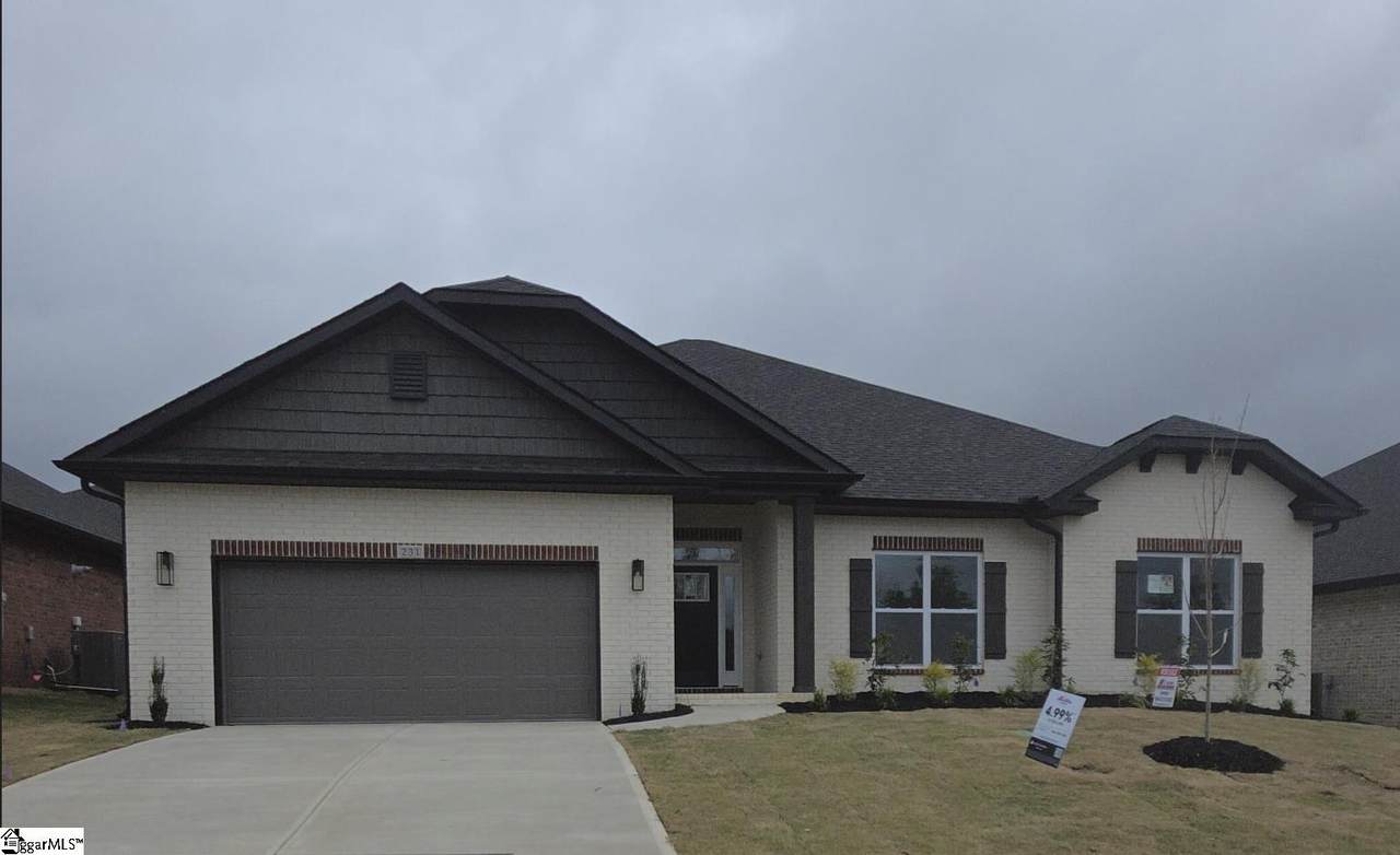 231 Rolling Waters Drive - Photo 1