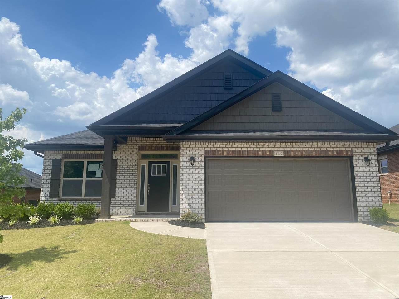 310 Cypress Hollow Trail - Photo 1