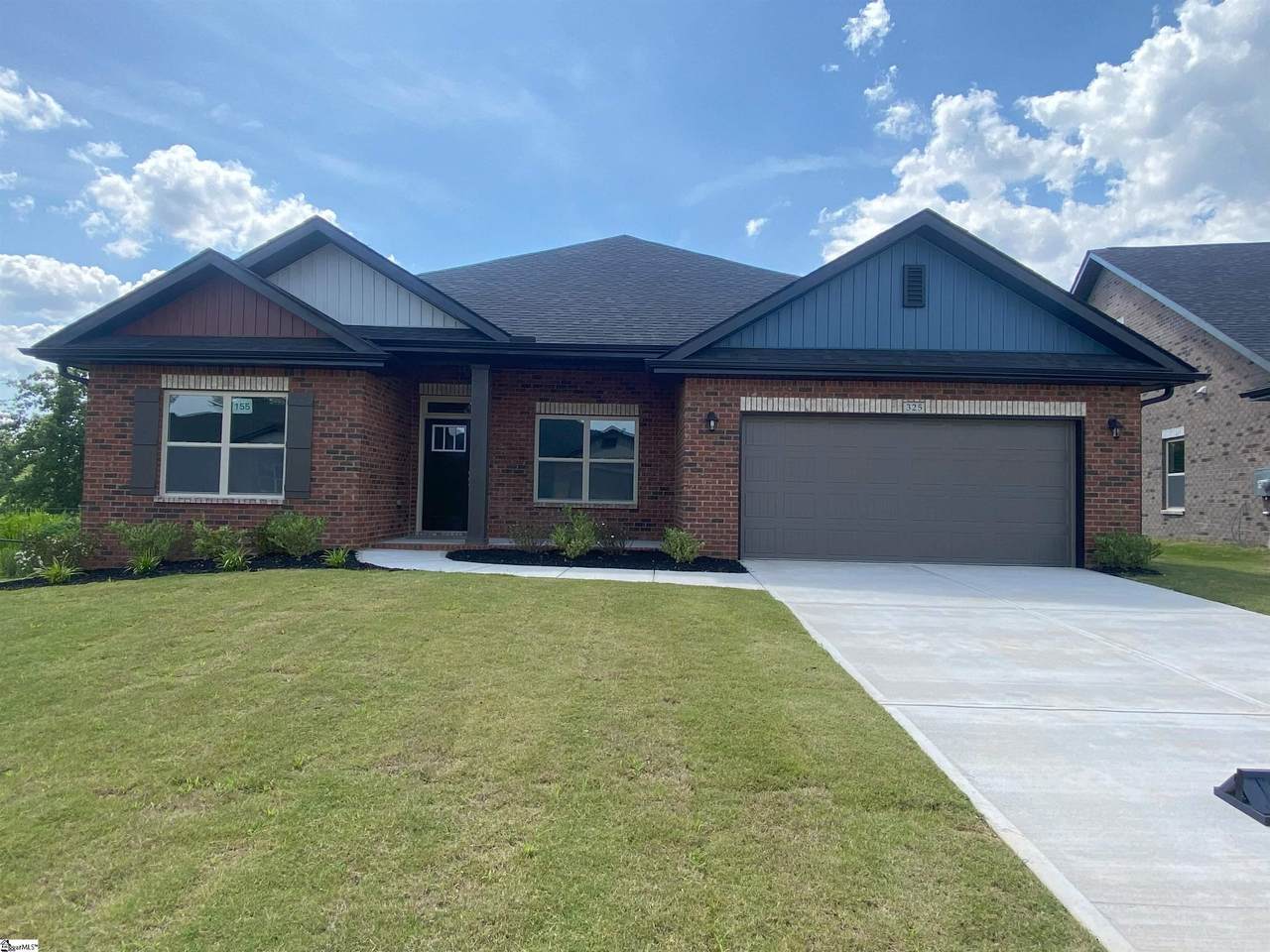 325 Cypress Hollow Trail - Photo 1