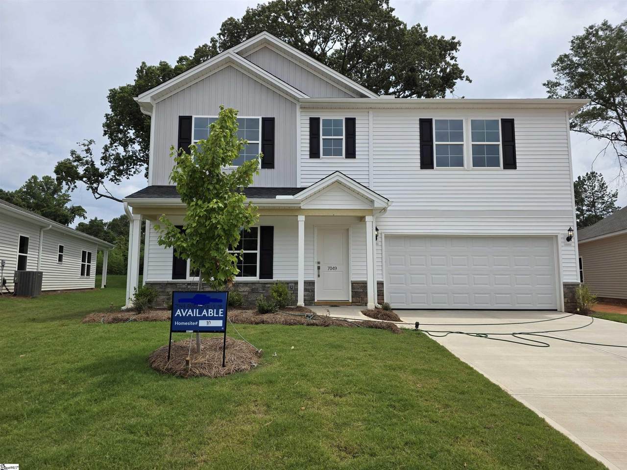 7049 Fairview Falls Drive - Photo 1