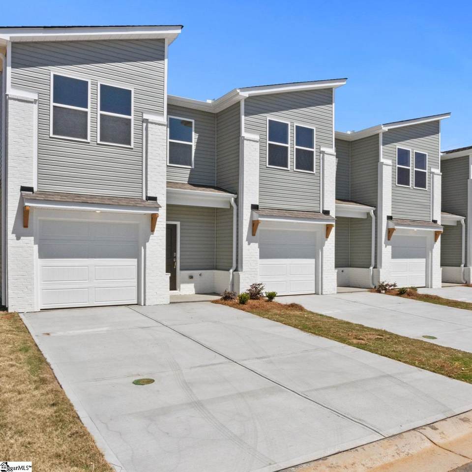 115 Derwent Trail - Photo 1