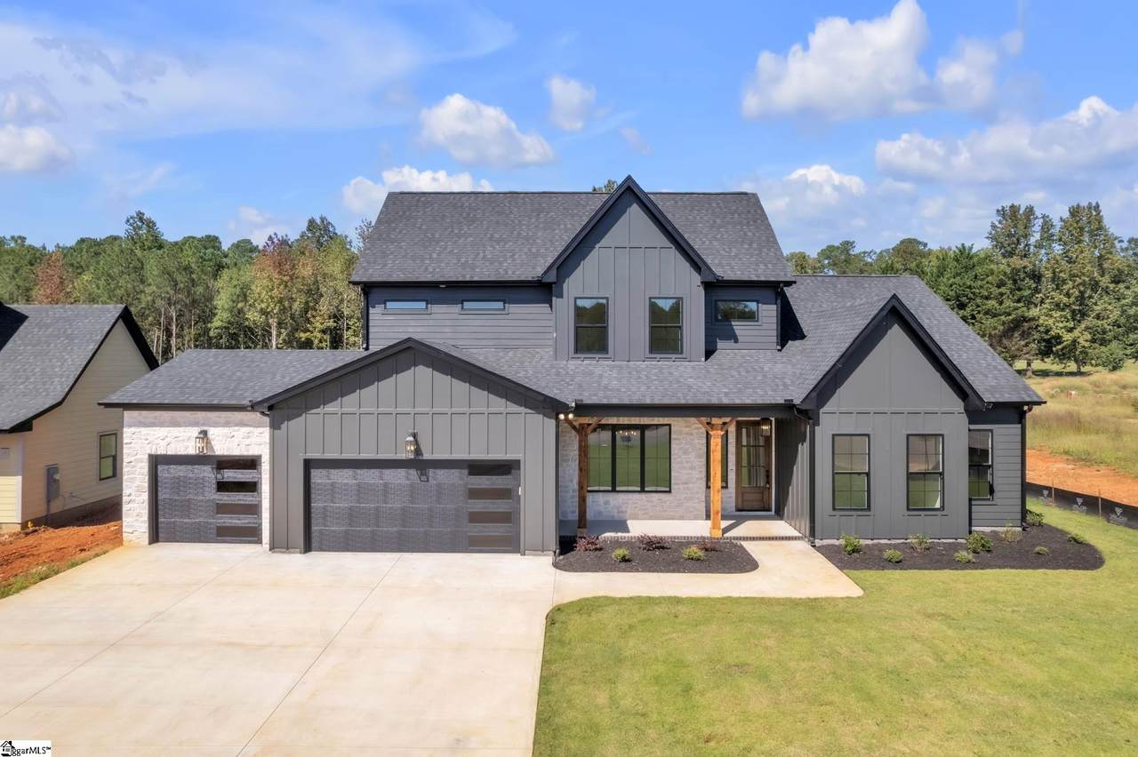 4052 Hollybank Drive - Photo 1