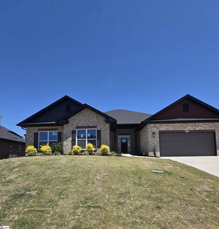 227 Rolling Waters Drive - Photo 1