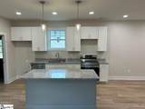 504 Greenlea Street - Photo 2