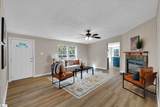 210 Georgetown Drive - Photo 3
