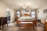 571 Berry Shoals Road - Photo 15