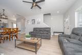 404 Holmes Street - Photo 3