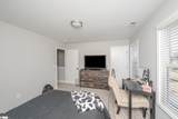 404 Holmes Street - Photo 33