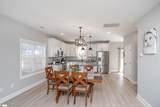 404 Holmes Street - Photo 6