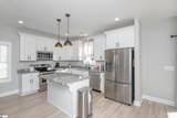 404 Holmes Street - Photo 8