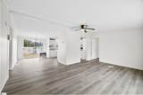 202 Southwind Way - Photo 3