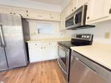 16 Somersett Drive - Photo 4