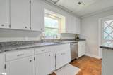 1004 Blanton Place - Photo 11