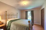 39 Rollingreen Road - Photo 24