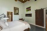 400 Mills Avenue - Photo 14