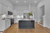 1610 Chelmsford Court - Photo 11