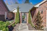 409 Hunters Circle - Photo 1
