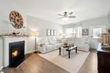 416 Splendid Place - Photo 7