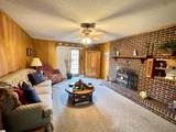 8627 Valley Falls Road - Photo 15