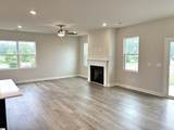 1528 Yellowwood Court - Photo 5