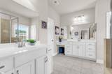 1012 Drakes Crossing - Photo 10
