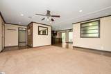8 Mandalay Court - Photo 7