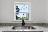 313 Hugh Street - Photo 8