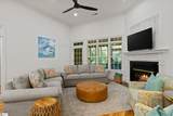 207 Hunters Court - Photo 12
