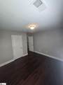 319 Barrett Chase Drive - Photo 15