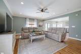 305 Hayworth Drive - Photo 14