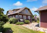 305 Hayworth Drive - Photo 37