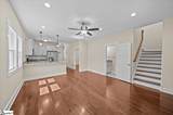 913 Dunbar Street - Photo 13