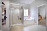 549 Kingsmoor Drive - Photo 16