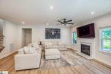 372 Hollythorpe Lane - Photo 8