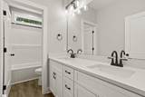 627 Three And Twenty Road - Photo 16